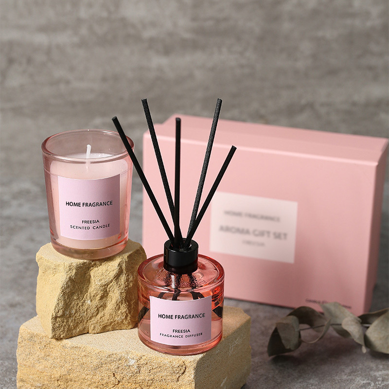Premium Reed Diffuser and Cand - Home Fragrance Candles 评论和价格